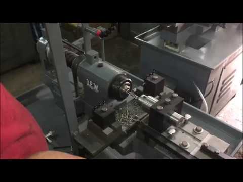 MANUAL TURNING MACHINES