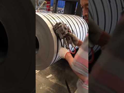How to use pneumatic strapping tool and PET strap packing steel coil