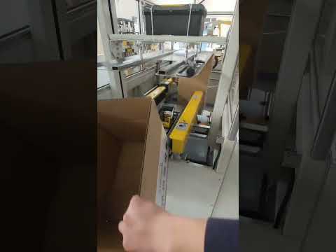 Case erector texting video
