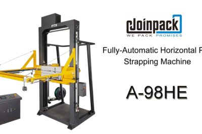 Horizontal Pallet Strapping Machine for Beverages with Auto Functionality.