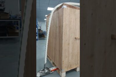 “Pallet strapping machine threads pallets.”