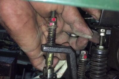 Strap insertion issue in box strapping machine requires repair
