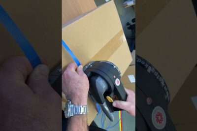 Handheld Battery-Powered Strapping Tool is an alternative title for the Electric Powered Hand Strapping Tool ZAPAK ZP20.