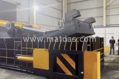 Compact Iron Press