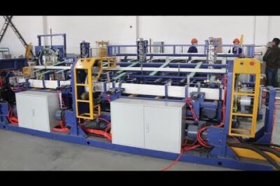 Automated machine for bundling and packing pipes