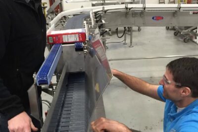 Carton rotation conveyor for efficient orientation by Multi-Conveyor.