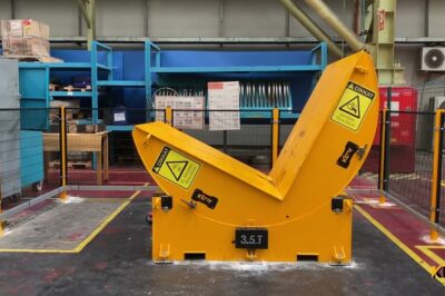 Coil and Mold Upender: Efficient Lifting Equipment
