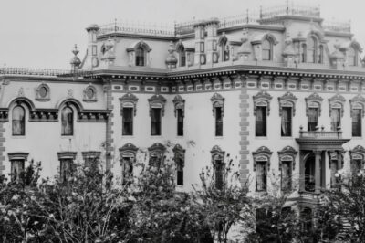 Exploring Railroad Tycoon Leland Stanford’s Lavish Mansion: An Industrialist’s Abode