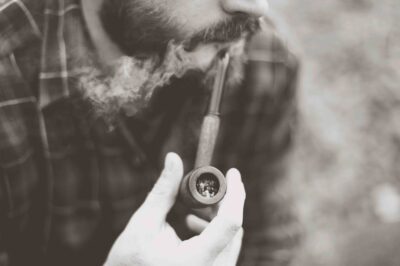 How to Properly Pack a Pipe?