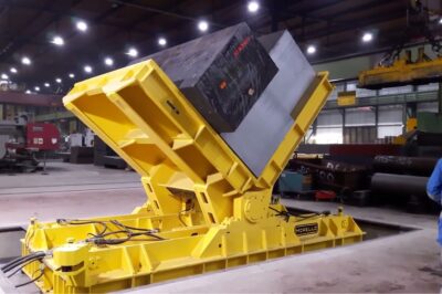 Hydraulic device for tilting heavy steel products up to 80 t