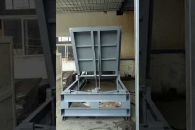 Plastic injection mold upender with hydraulic function in under 12 words.