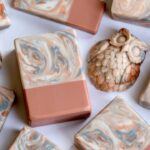 review of swirling soap making using acrylic mold.