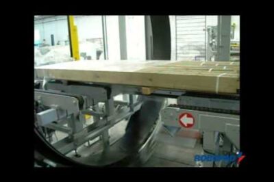 Rotating Horizontal Stretch Wrapping Machine