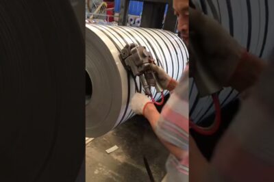 Using pneumatic tool and PET strap to pack steel coil